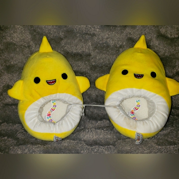 Squishmallows Other - Children's Squishmallows slippers